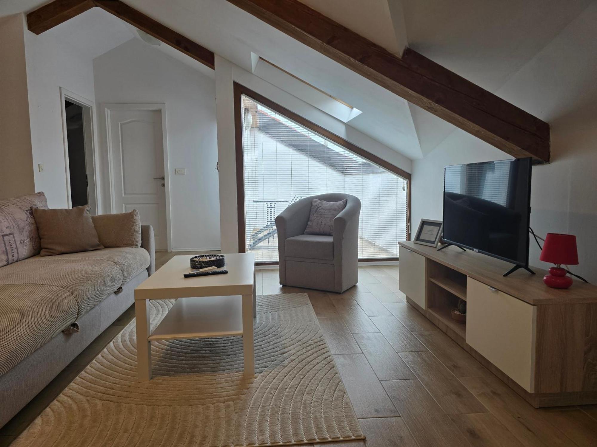 App E.N.A. Apartment Умаг Екстериор снимка