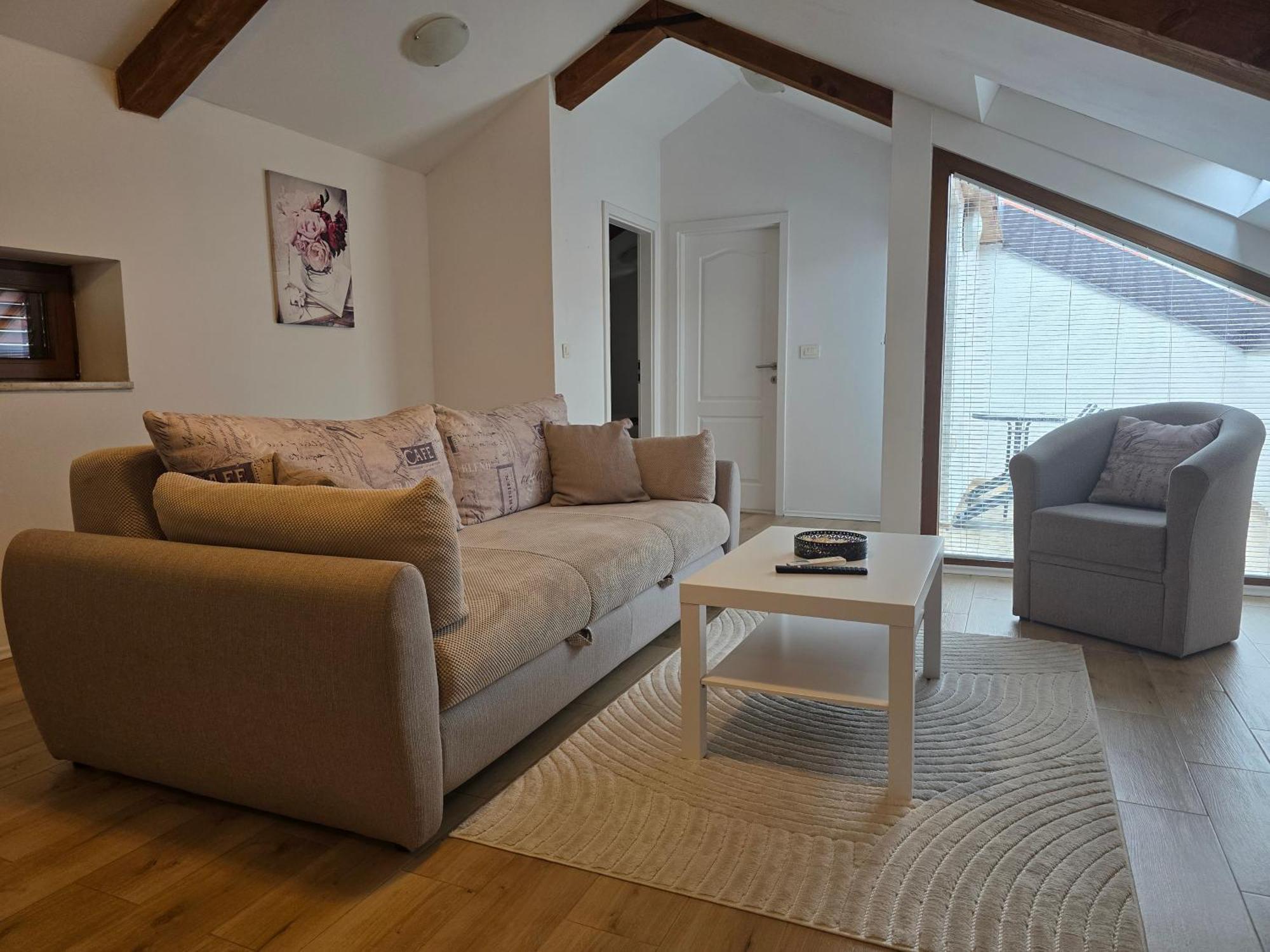App E.N.A. Apartment Умаг Екстериор снимка