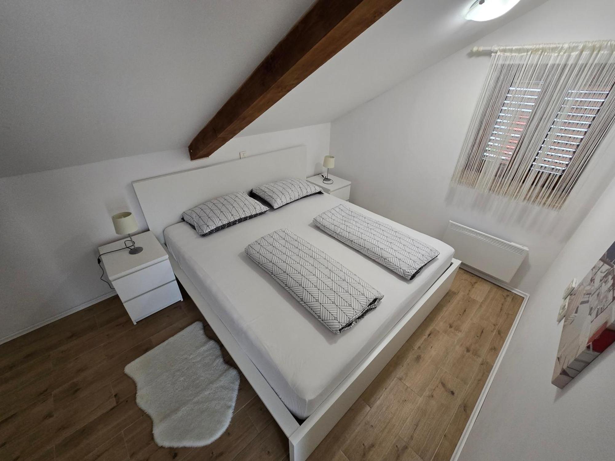 App E.N.A. Apartment Умаг Екстериор снимка