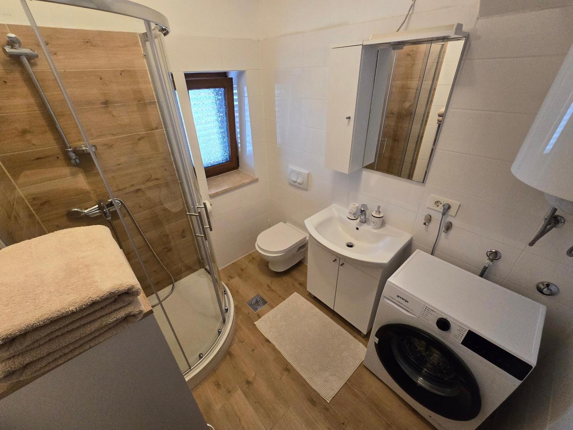 App E.N.A. Apartment Умаг Екстериор снимка